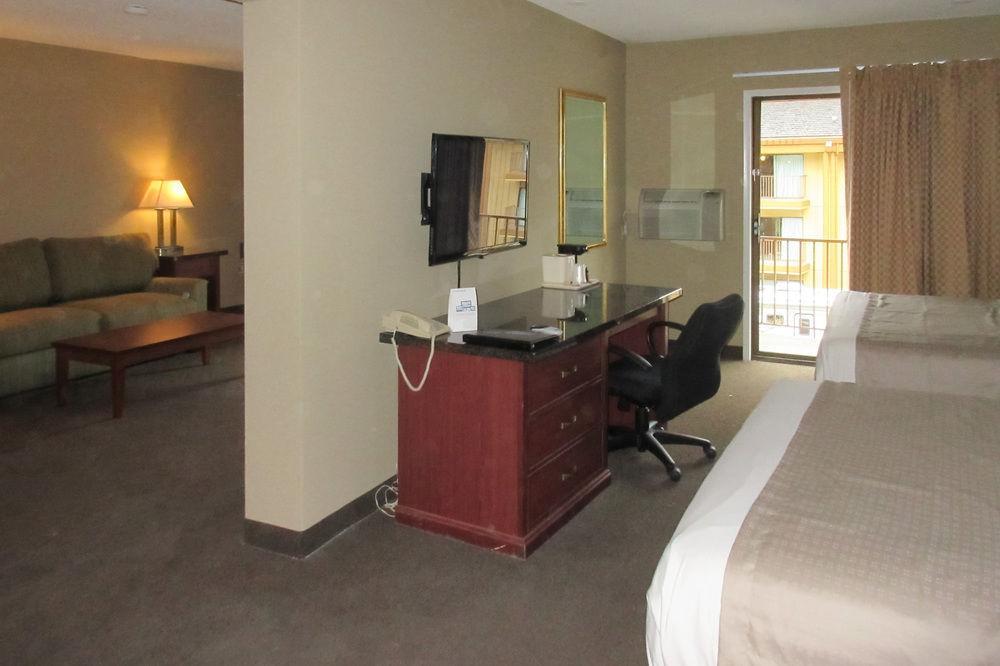 Rodeway Inn&Suites Hwy 217&26 W Portland Zewnętrze zdjęcie
